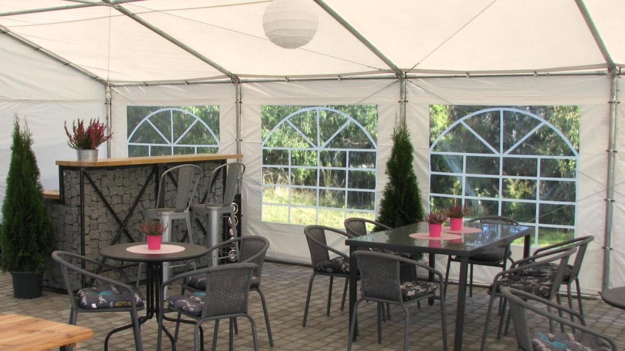 Strefa Kampinos Vila Brochów Exterior foto