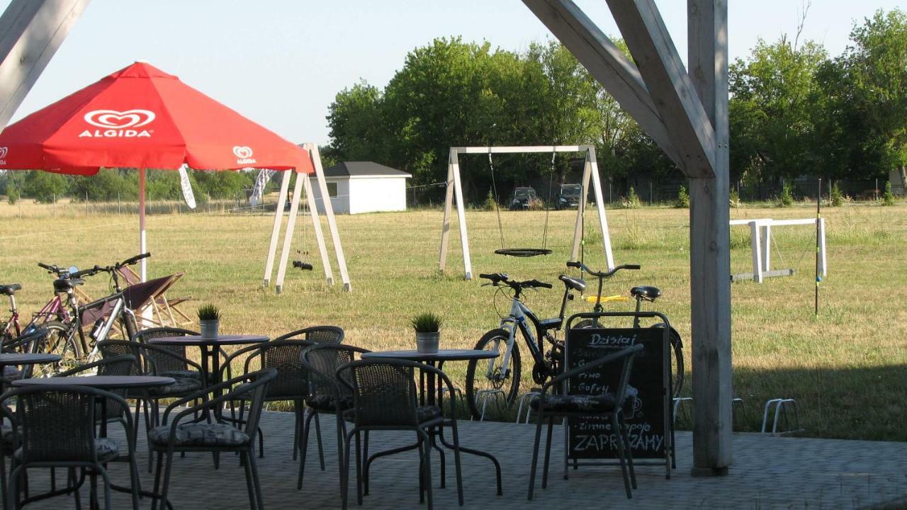 Strefa Kampinos Vila Brochów Exterior foto